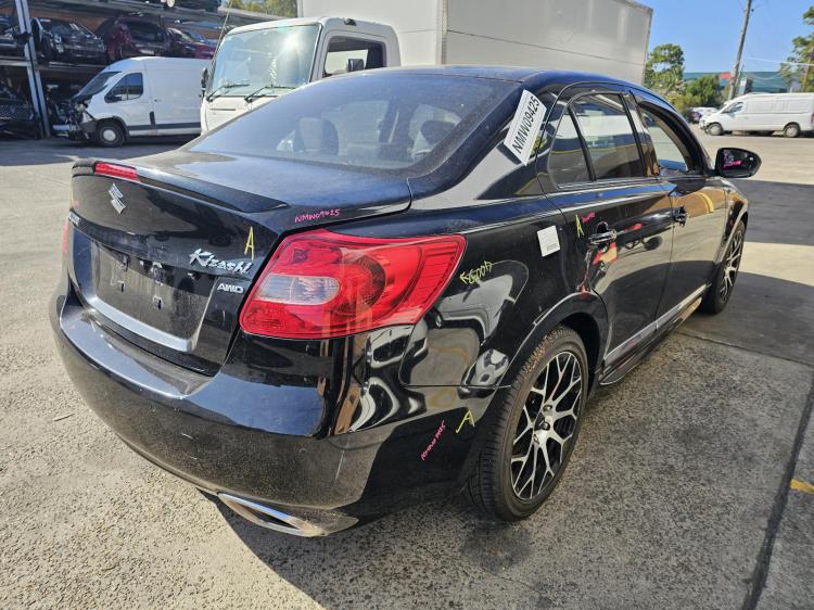 suzuki Kizashi FR SPORT AWD Oct 2012 Parts & Wrecking