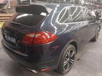 2011 Porsche Cayenne 92A image 3