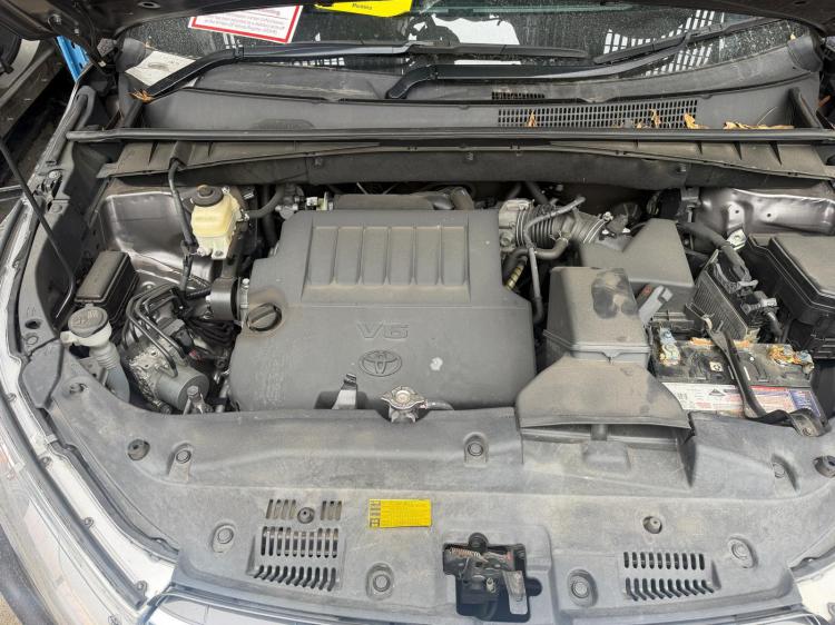 toyota Kluger 2015 Parts & Wrecking