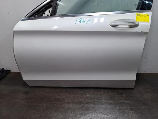 mercedes benz C Class 2014 LEFT FRONT DOOR 