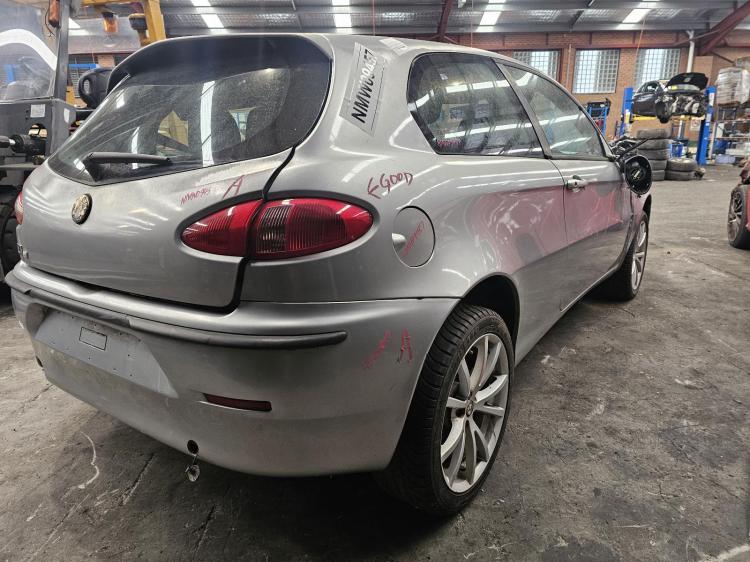 alfa romeo 147 2.0L AR32310 3DR HATCH 5SPD MAN FWD 16V TWIN SPARK Sep 2003 Parts & Wrecking