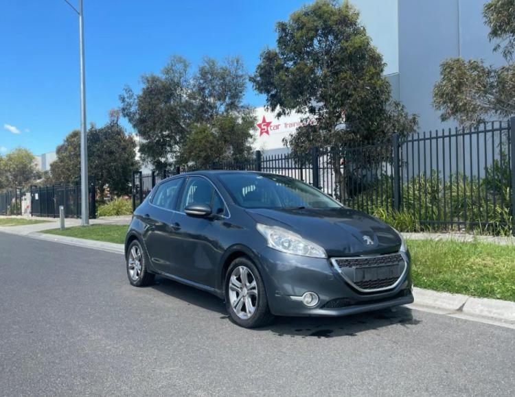 peugeot 208 2013 Parts & Wrecking
