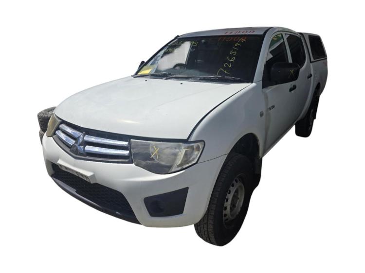 mitsubishi Triton MN GLX Mar 2012 Parts & Wrecking