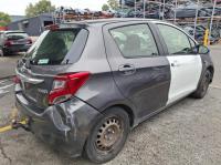 2015 Toyota Yaris NCP130R image 3
