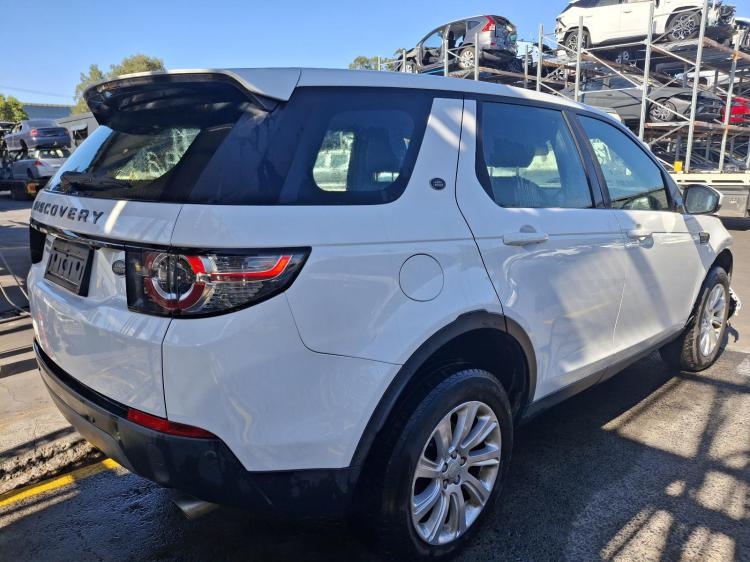 land rover Discovery Sport Aug 2016 Parts & Wrecking