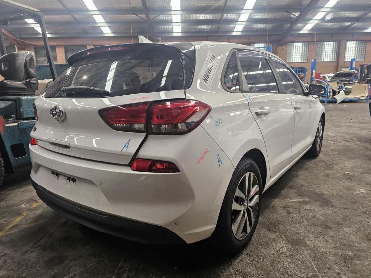 hyundai I30 PD 2.0L G4NC AUTO 6SPD FWD ACTIVE Jan 2018 Parts & Wrecking