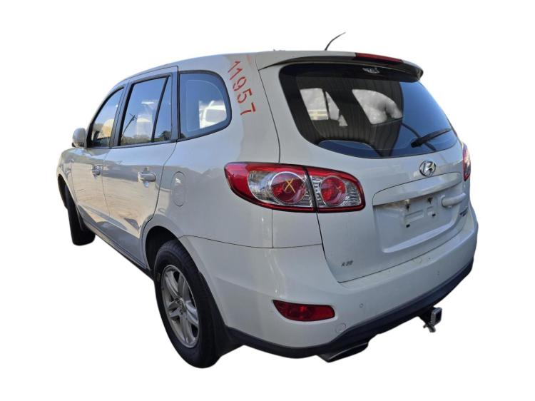 hyundai Santa Fe CM SLX May 2010 Parts & Wrecking