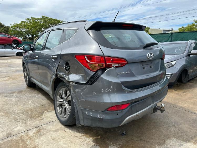 hyundai Santa Fe ACTIVE Apr 2015 Parts & Wrecking
