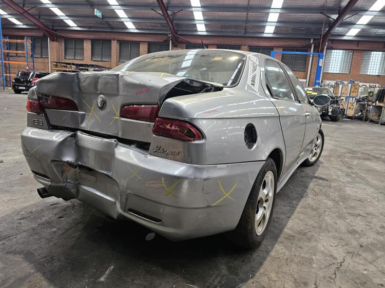 alfa romeo 156 2.0L SEDAN 937A1000 5SPD SELESPEED AMT FWD JTS Dec 2003 Parts & Wrecking