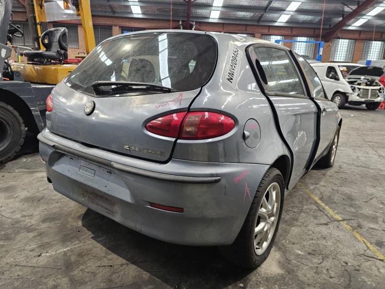alfa romeo 147 2.0I 5DR HATCH AR32310 5SPD MAN FWD 16V TWIN SPARK Jan 2001 Parts & Wrecking