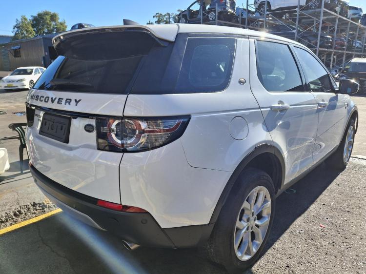 landrover Discovery Sport Apr 2017 Parts & Wrecking