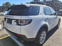 2017 Land Rover Discovery Sport image 3