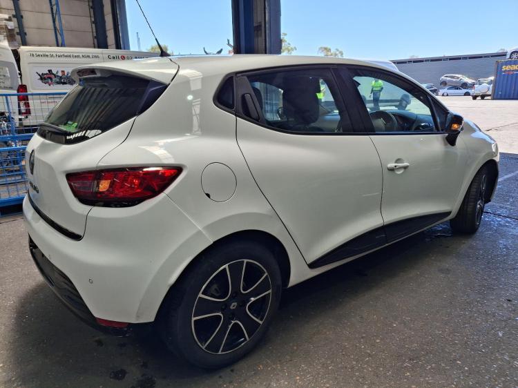 renault Clio Jun 2015 Parts & Wrecking