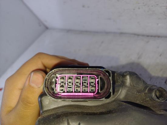 volkswagen Polo 6R Nov 2010 RIGHT HEADLAMP 