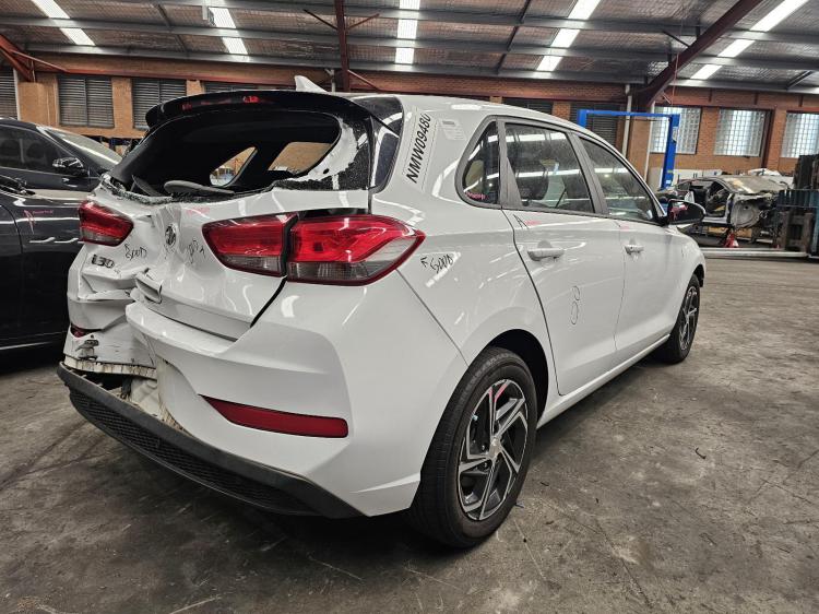 hyundai I30 PD 2.0L AUTO 6SPD FWD May 2021 Parts & Wrecking