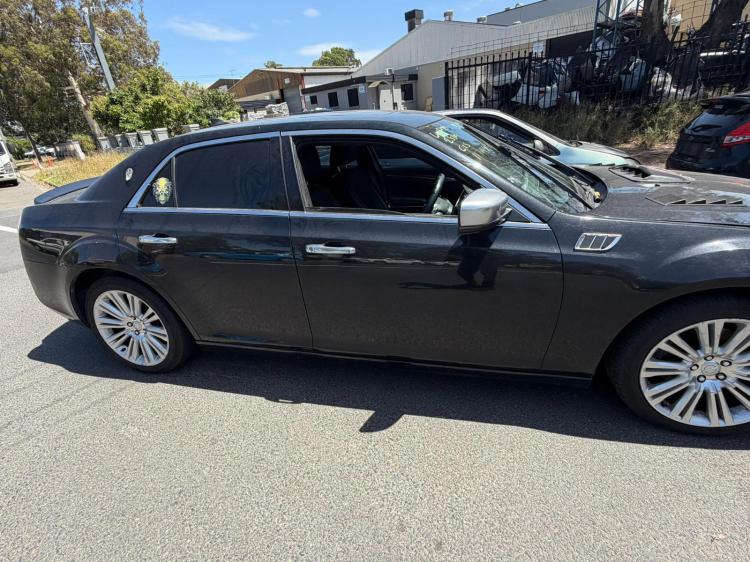 chrysler 300c 2014 Parts & Wrecking