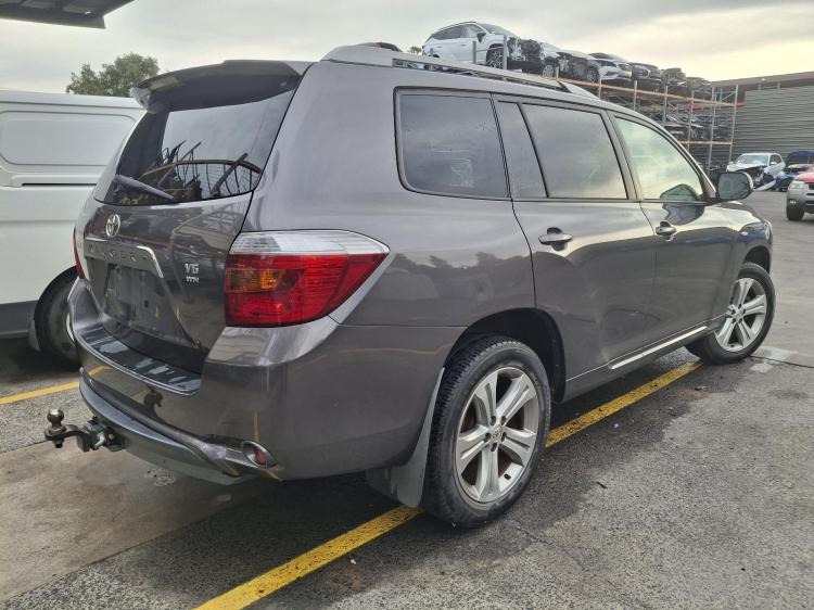 toyota Kluger GSU40R Dec 2010 Parts & Wrecking