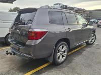 2010 Toyota Kluger GSU40R image 3
