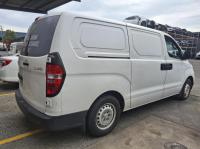 2013 Hyundai Iload/imax TQ image 3