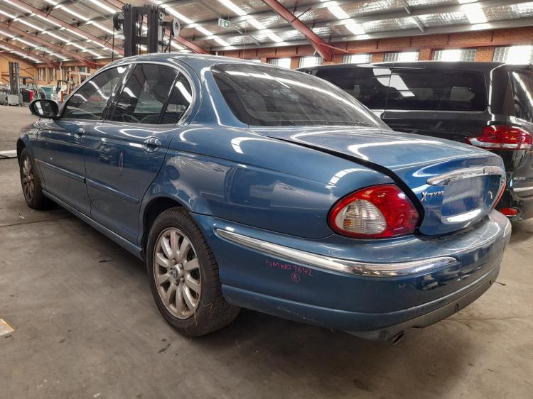jaguar X Type 2.5L AJ-V6 AUTO 5SPD AWD SE Jan 2003 Parts & Wrecking