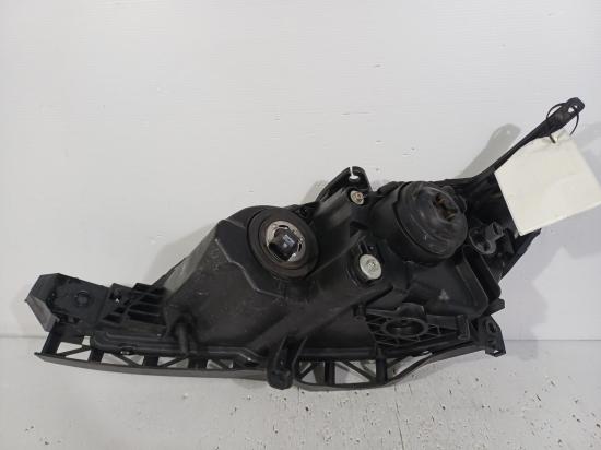 mazda 3 BK Feb 2005 RIGHT HEADLAMP 