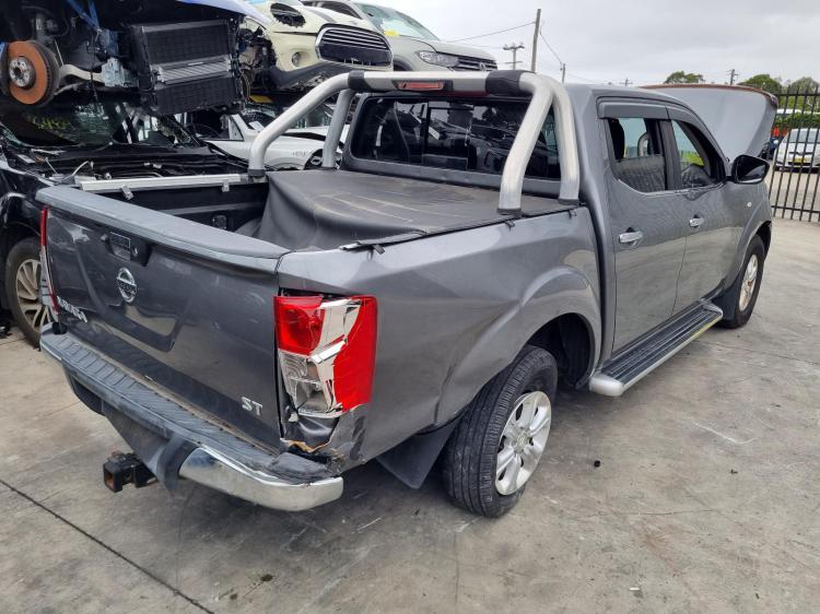 nissan Navara 4X2 ST NP300 2017 Parts & Wrecking