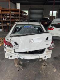 2016 Holden Commodore VF image 3