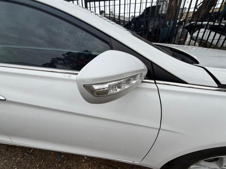 hyundai I45 2012 Parts & Wrecking