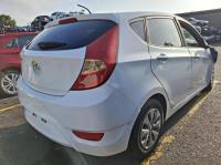 2016 Hyundai Accent RB image 3