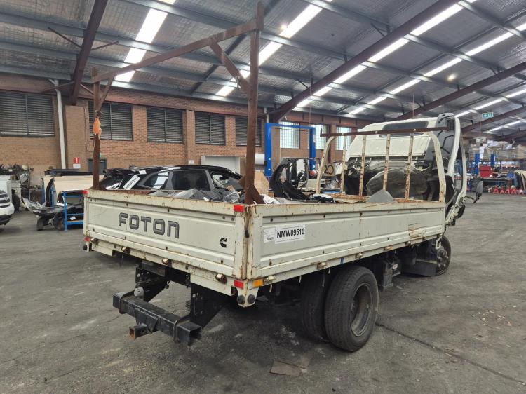 foton Aumark 2.8DT ISF MAN 5SPD RWD TABLE TOP SPRING Feb 2014 Parts & Wrecking