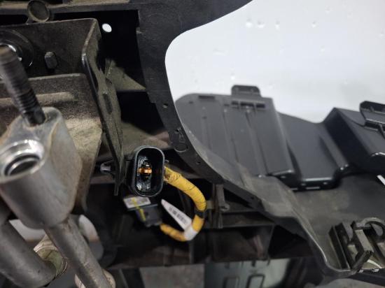 kia Carnival YP Aug 2016 FRONT BAR BRKT/REINFORCEMENT 