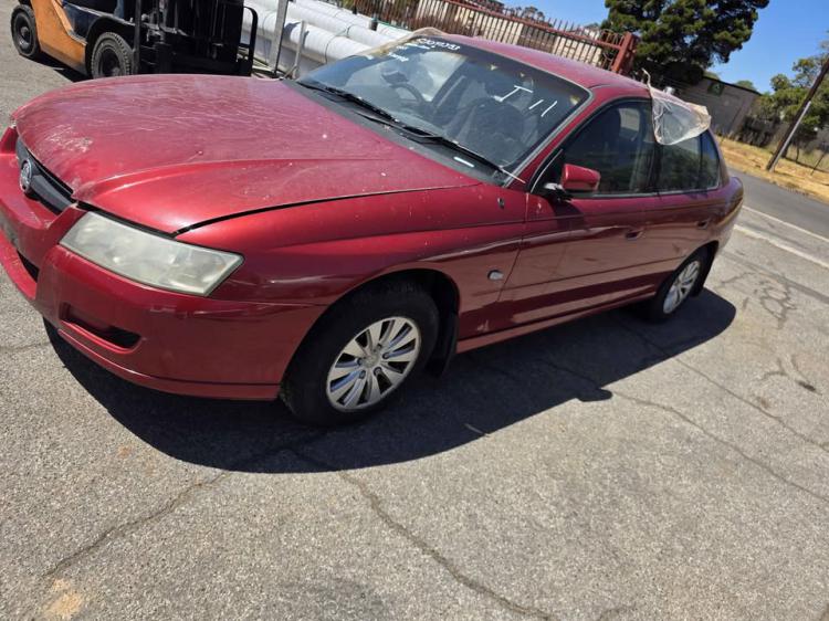 holden Commodore VZ 2004 Parts & Wrecking