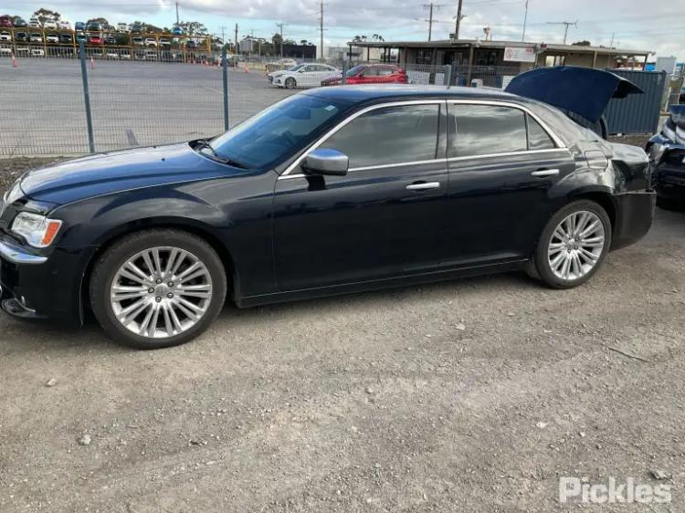 chrysler 300c 2014 Parts & Wrecking