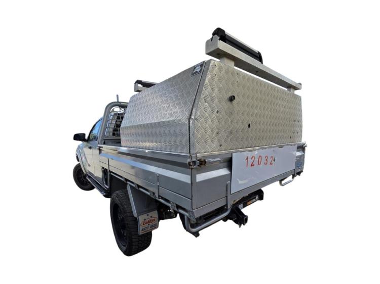 mazda Bt50 UP XT Apr 2015 Parts & Wrecking