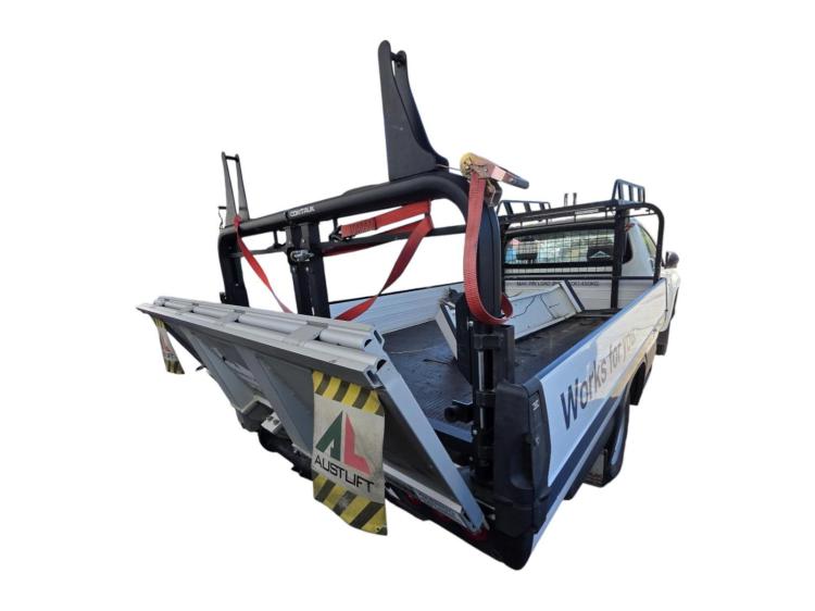 mitsubishi Triton MR GLX Jul 2022 Parts & Wrecking