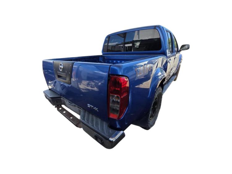 nissan Navara D40 ST-X Dec 2012 Parts & Wrecking