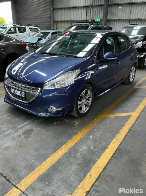 peugeot 208 2013 Parts & Wrecking