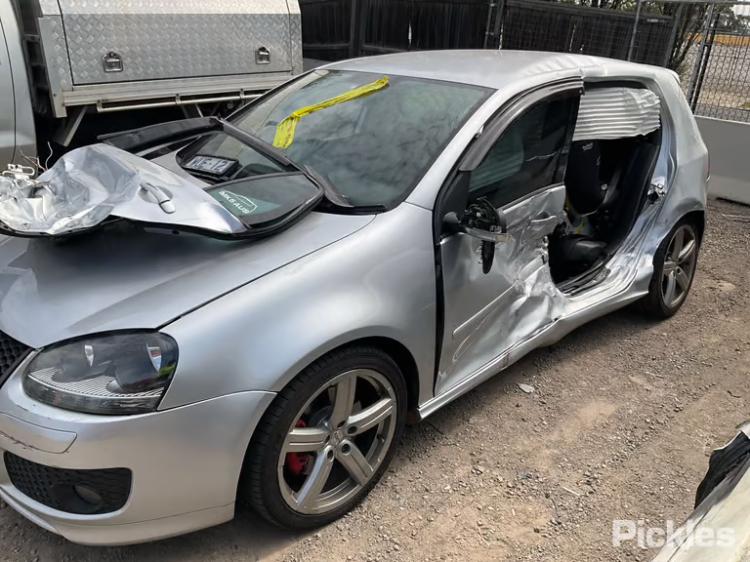 volkswagen Golf GTI PIRELLI EDITION Aug 2009 Parts & Wrecking