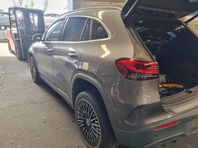 mercedes benz Eqa EQA250 H243 2022 Parts & Wrecking
