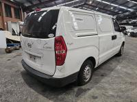 2016 Hyundai Iload 2.5DT D4CB AUTO 5SPD RWD TQ3-V image 3