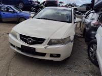 2003 Honda Accord Euro image 3