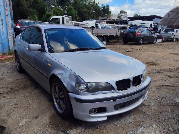 bmw 320i 2004 Parts & Wrecking
