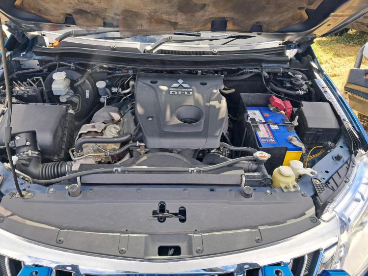 mitsubishi Triton MQ-MR 2015 Parts & Wrecking