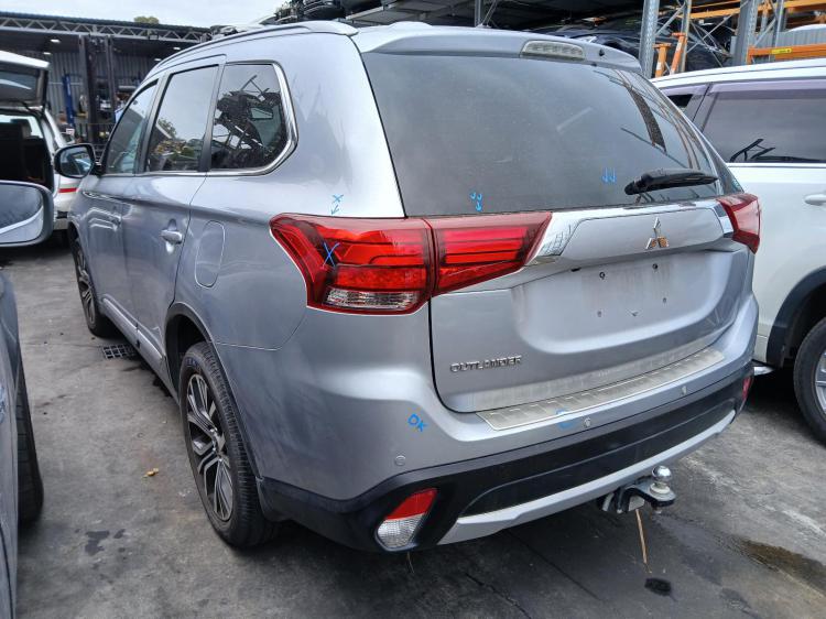 mitsubishi Outlander ZK-ZL 2016 Parts & Wrecking