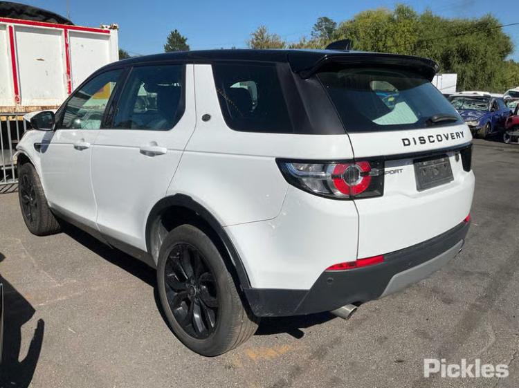 land rover Discovery 2017 Parts & Wrecking