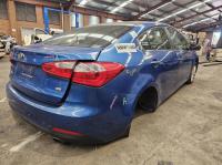 2014 Kia Cerato YD 2.0L G4NC AUTO 6SPD FWD SI image 3
