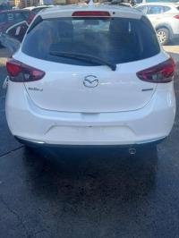2023 Mazda 2 DL image 3