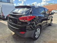 2013 Hyundai Tucson 2.0L G4KD AUTO 6SPD FWD SE image 3