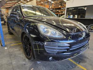 2011 Porsche Cayenne 4.8L (NON TURBO) AUTO 8SPD 4WD S V8 92A image 3
