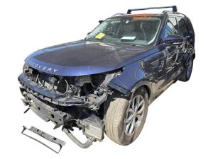 2017 Land Rover Discovery L462 TDV6 SE image 3